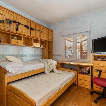 Waou Deluxe Cottage Titulcia Luaran gambar