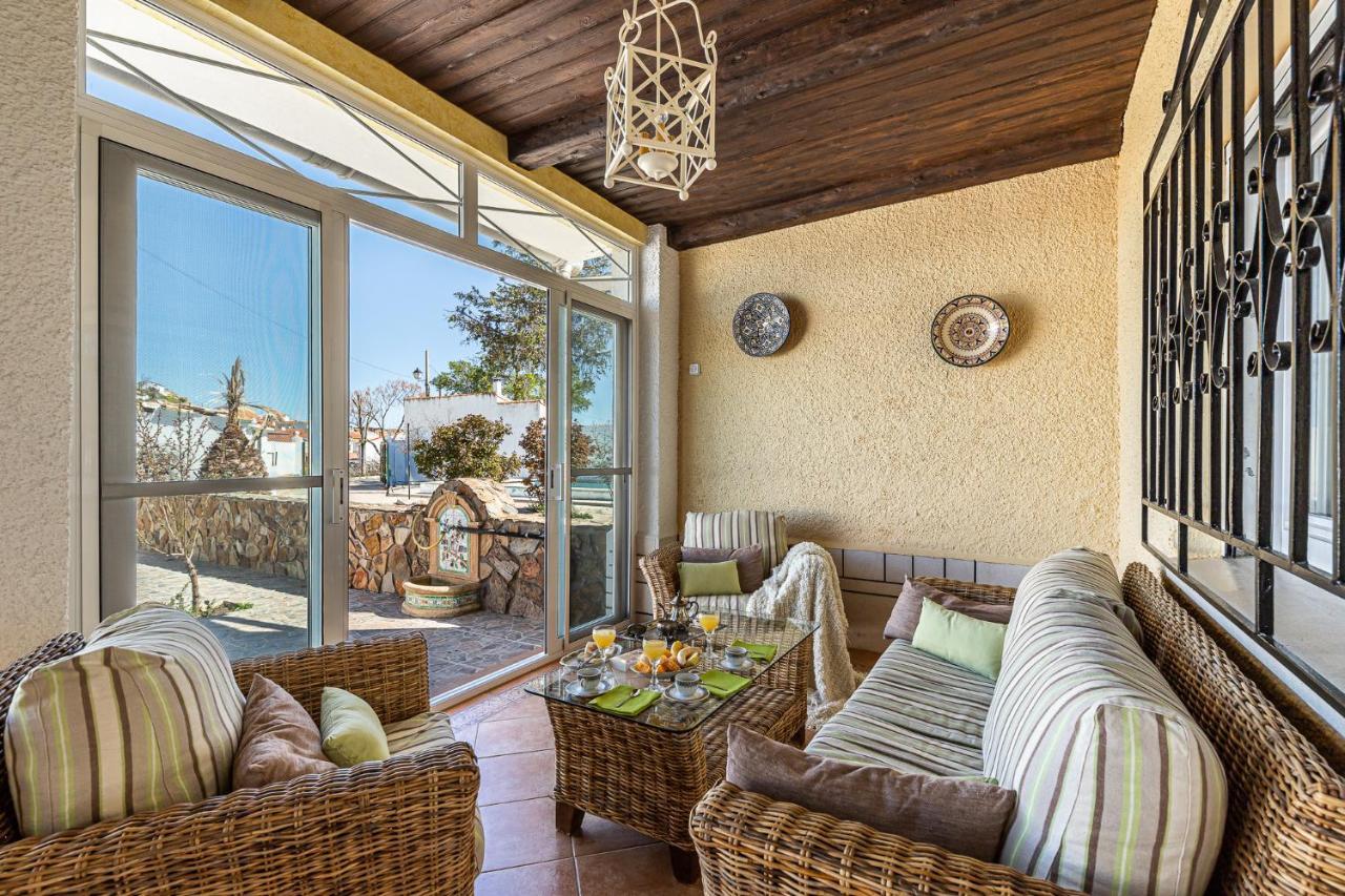 Waou Deluxe Cottage Titulcia Luaran gambar